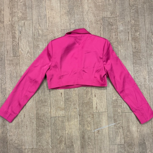 House Of Harlow 1960 Bright Pink Skort Crop Blazer Size 6 - Picture 3 of 4